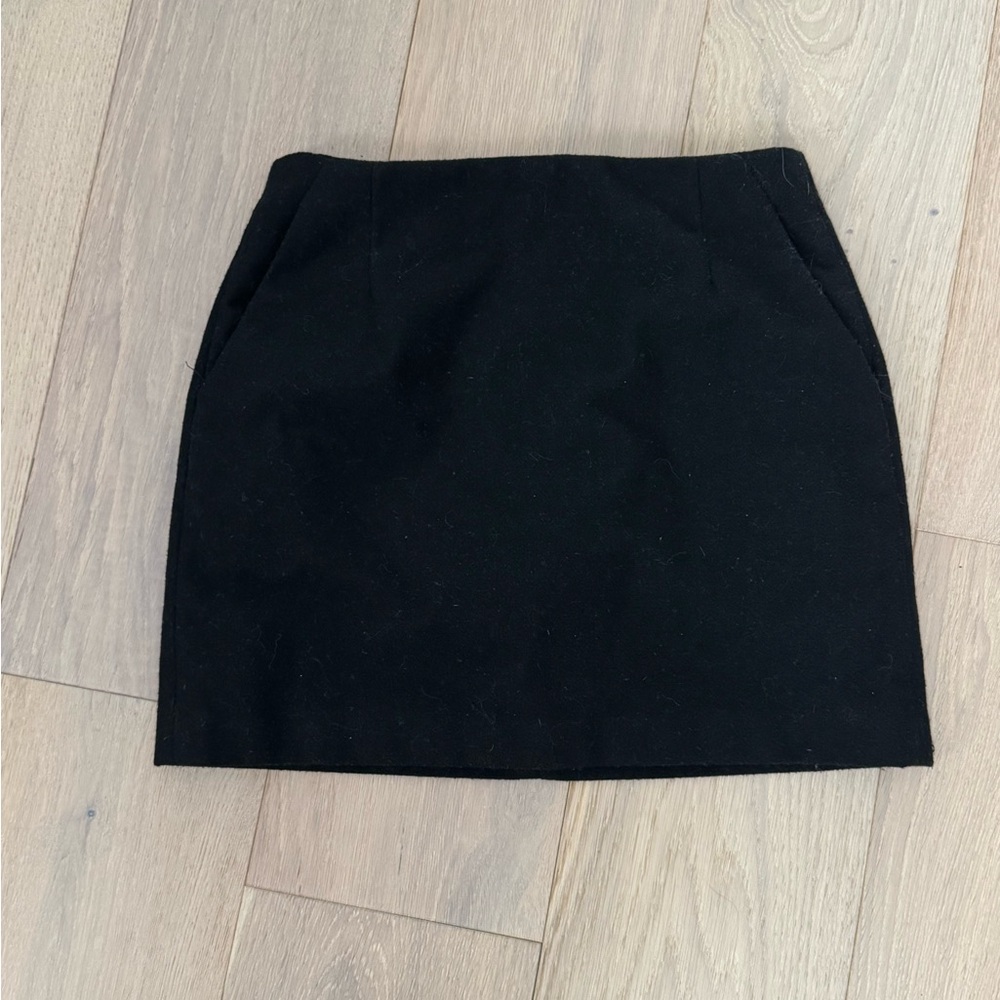 Uniqlo Black Mini Pencil Skirt for Work